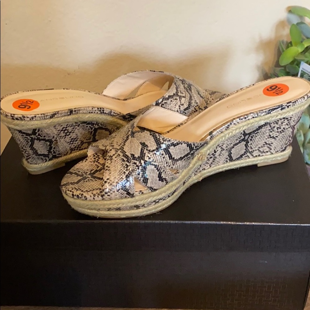 Women’s Bandolino Wedge Slippers